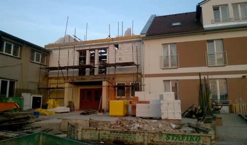 Hledá se nájemce restaurace ve Dvorci