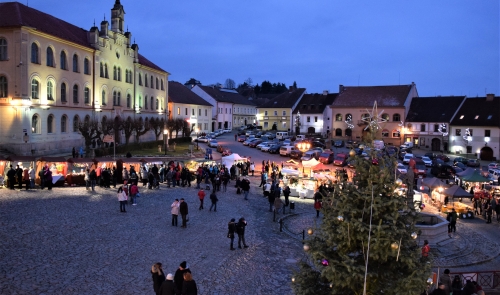 Advent je za dveřmi
