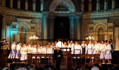 Bára Basiková a Andílci maminkám - koncert
