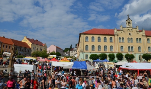 O víkendu zveme na Pivní a Ovčácké slavnosti