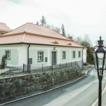 Dům U Tří růží v Nepomuku soutěží o titul