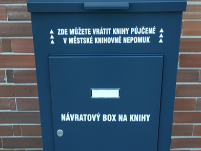Návratový box - nová služba v Městské knihovně Nepomuk