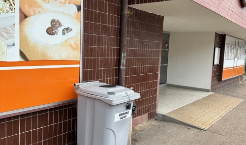 Město rozmístilo nové popelnice na DROBNÉ KOVY
