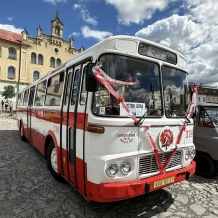 Retrojízda a sraz motorek ve fotogalerii