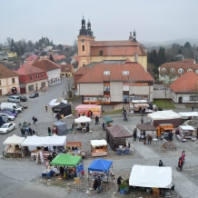 Fotky z Adventního trhu a rozsvícení vánočního stromu Nepomuk
