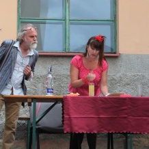 Ohlédnutí - divadelní spolek Smečka na Malé letní scéně 25.7.2025 - Foto Milan Demela