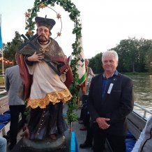 Svatojánské vodní procesí v Plattlingu