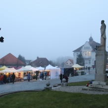 Adventní trhy a rozsvícení vánočního stromu 30.11.2025