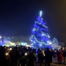 Adventní trhy a rozsvícení vánočního stromu 30.11.2025