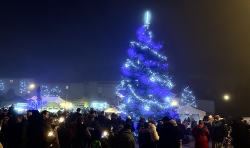 Adventní trhy a rozsvícení vánočního stromu 30.11.2025