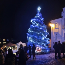 Adventní trhy a rozsvícení vánočního stromu v Nepomuku 2026