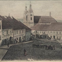 náměstí Nepomuk - historie