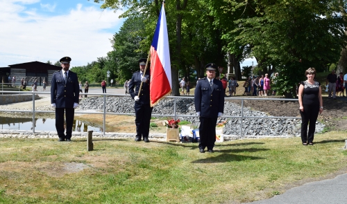 Dožice i Čečovice slavily