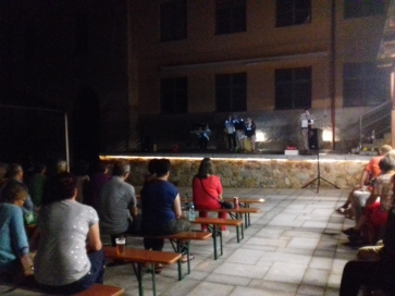 letní scéna