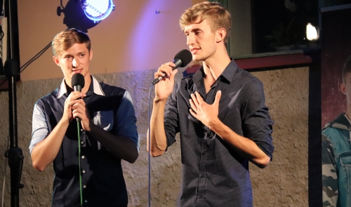 Bratři Hradečtí měli v Nepomuku premiéru písně