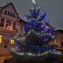 Adventní trh a rozsvícení vánočního stromečku 27.11.2022