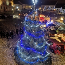 Adventní trh a rozsvícení vánočního stromečku 27.11.2022